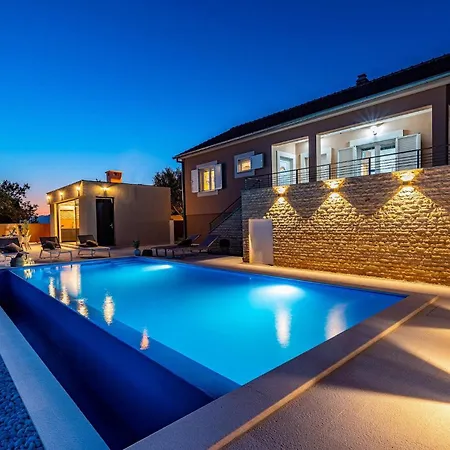 Mimi Prázdninový dům