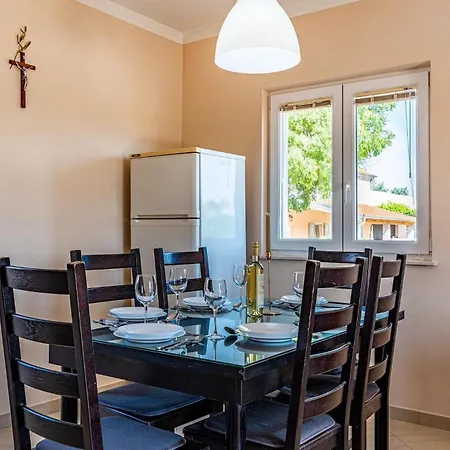 Prázdninový dům Mimi *